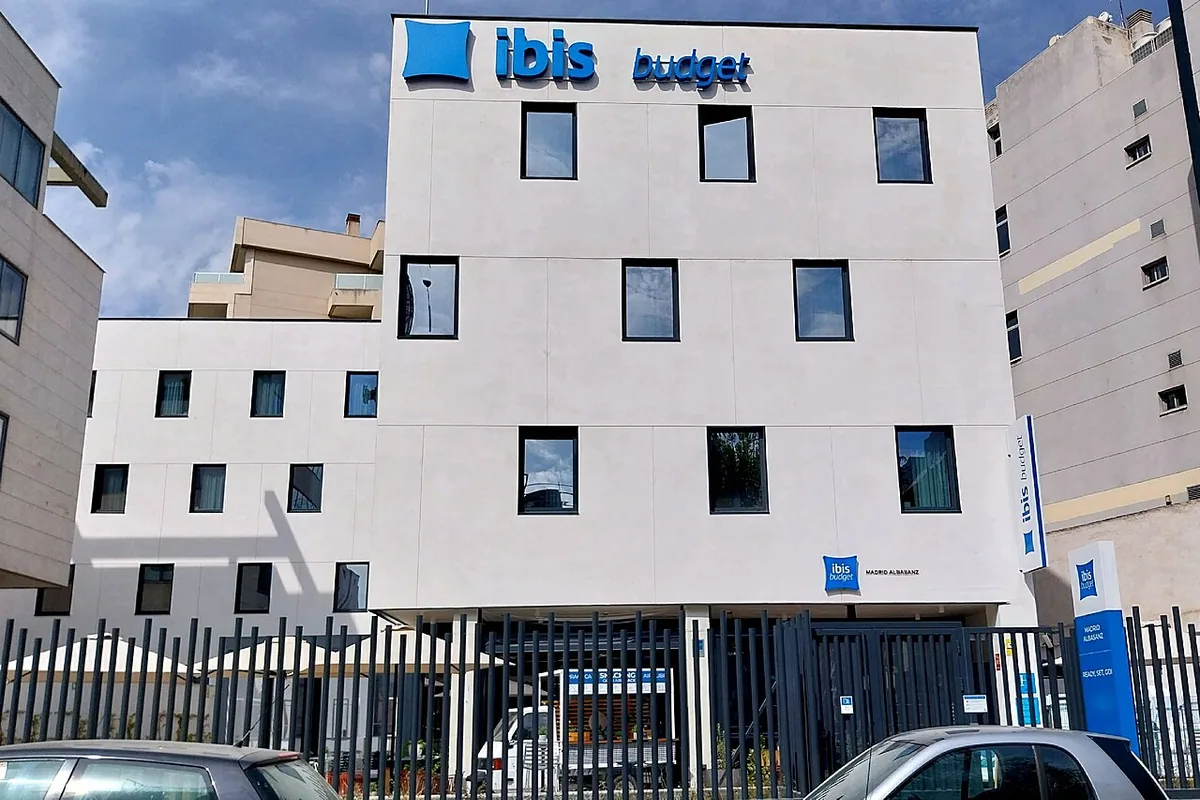 Fotografía de archivo de ibis budget Madrid Albasanz